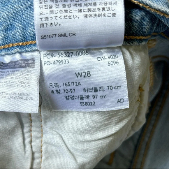 Levi’s Premium 501 Original Fit High Rise Short in Luxor Heat Light Wash Size 28 - Picture 9 of 9